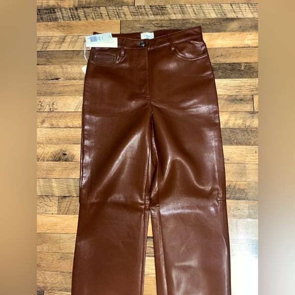 Melina pant from aritzia size 0 - Picture 3 of 5